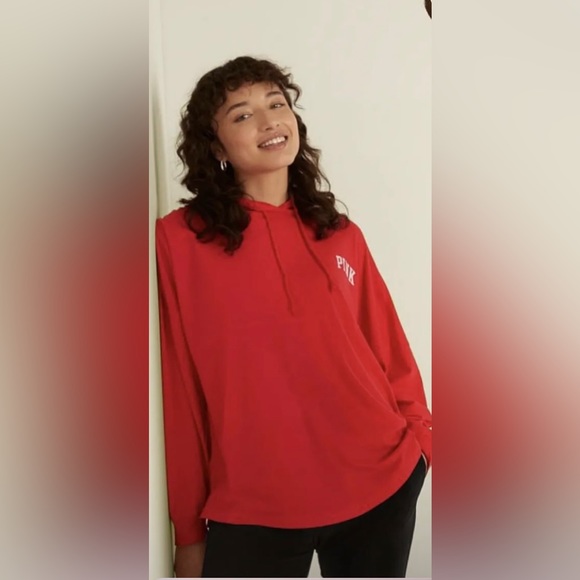Victoria's Secret Pink Oversized Hooded Tee
Varsity & Leggings Outfit Large VS - Picture 4 of 10